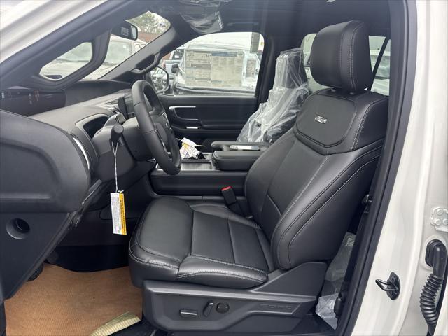 new 2025 Ford Expedition car, priced at $84,165