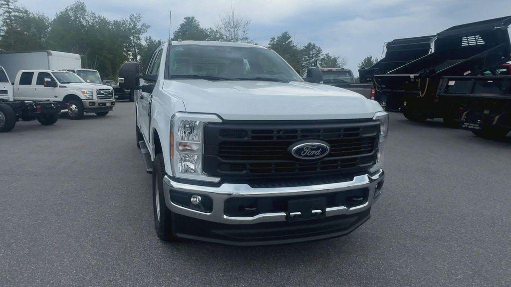 new 2025 Ford F-350 car, priced at $76,265
