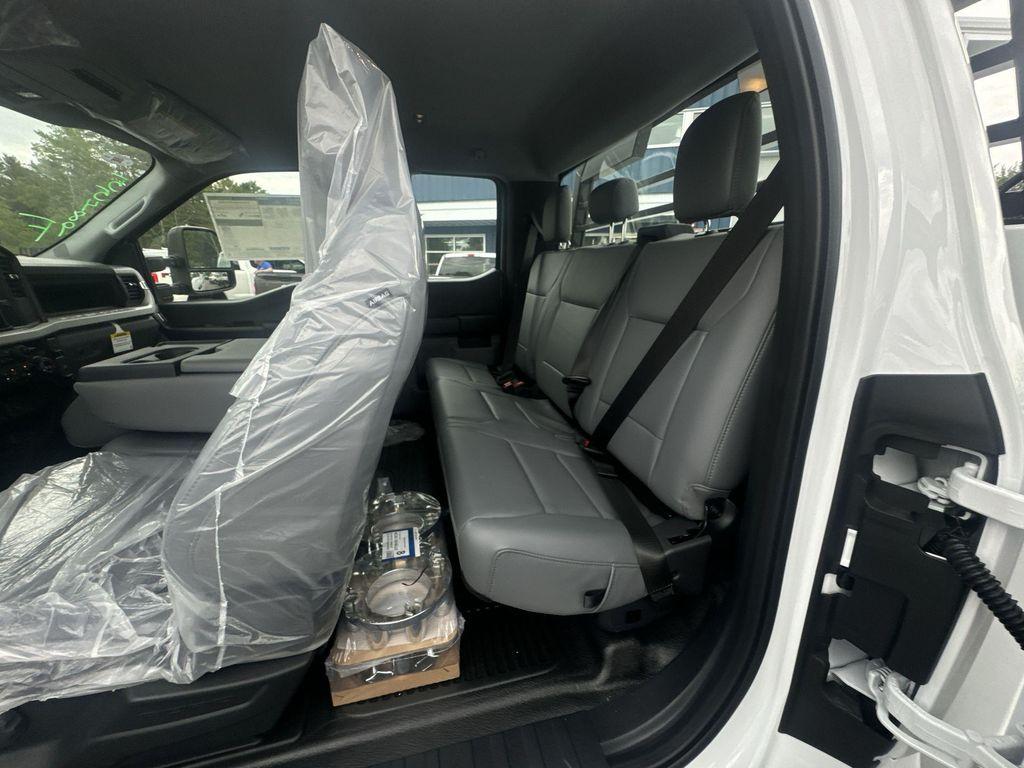 new 2025 Ford F-350 car, priced at $76,265