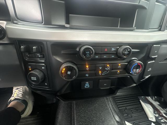 new 2025 Ford F-350 car, priced at $76,265