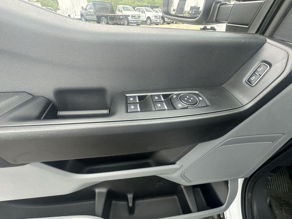 new 2025 Ford F-350 car, priced at $76,265