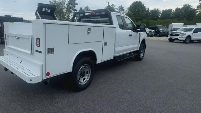 new 2025 Ford F-350 car, priced at $76,265