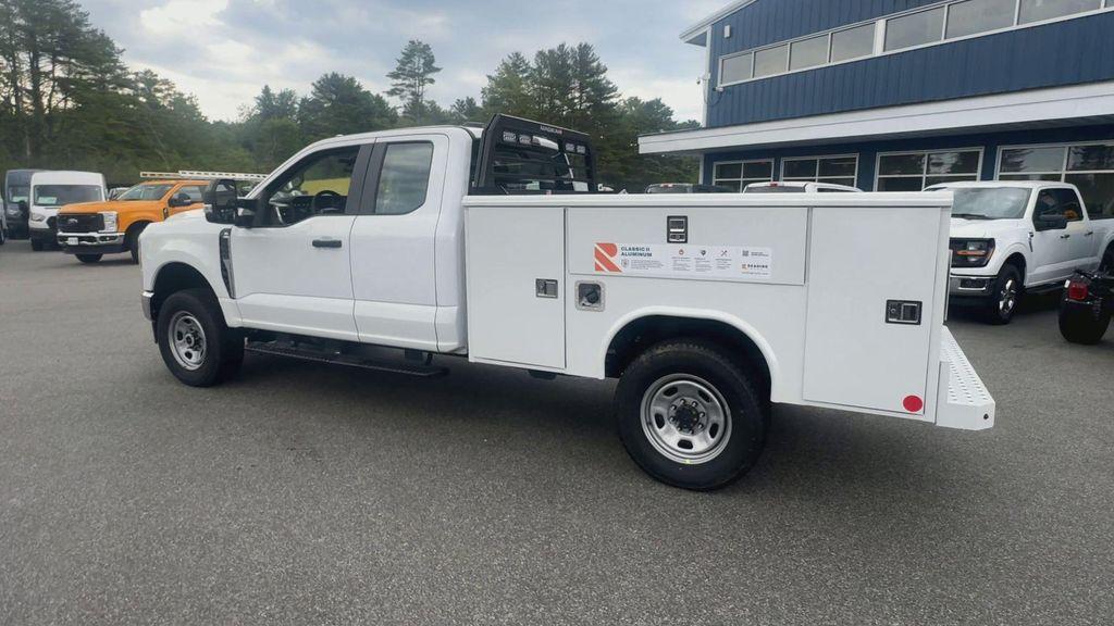 new 2025 Ford F-350 car, priced at $76,265