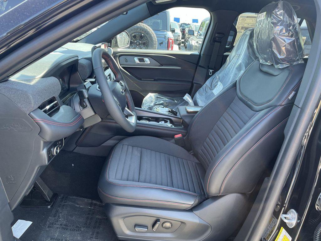 new 2025 Ford Explorer car, priced at $50,380