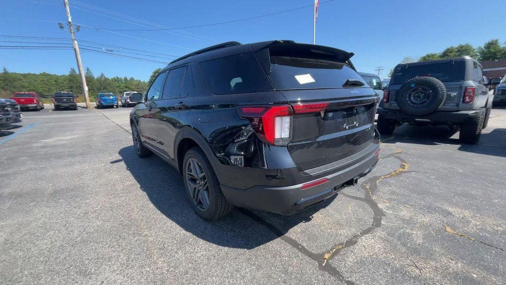 new 2025 Ford Explorer car, priced at $50,380