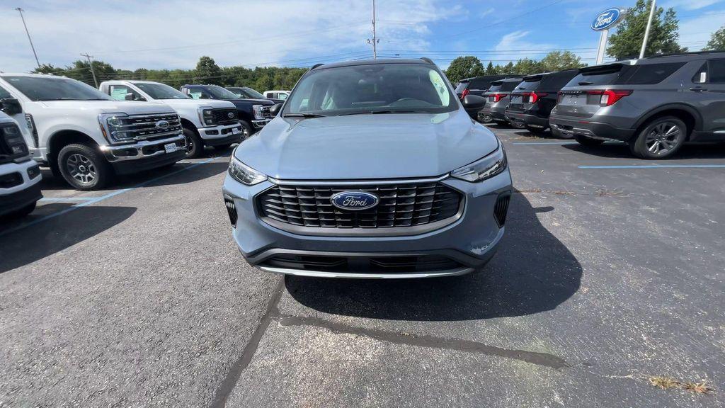new 2025 Ford Escape car, priced at $31,546