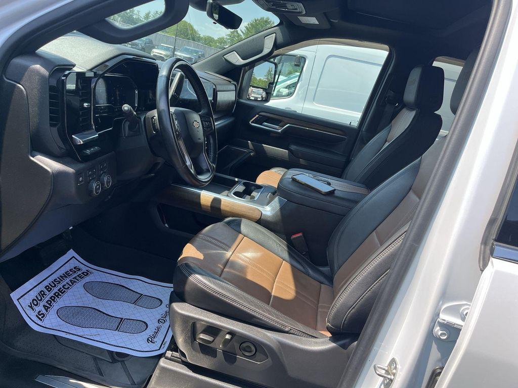 used 2024 Chevrolet Silverado 2500 car, priced at $69,985