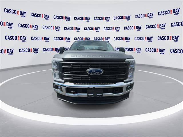 new 2024 Ford F-250 car, priced at $46,062