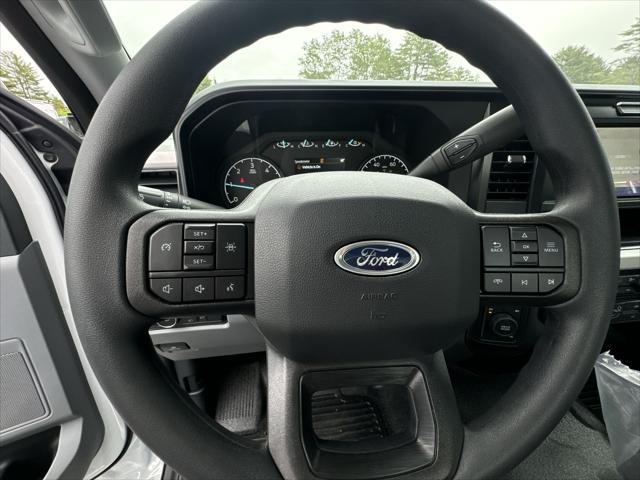 new 2025 Ford F-350 car, priced at $60,040