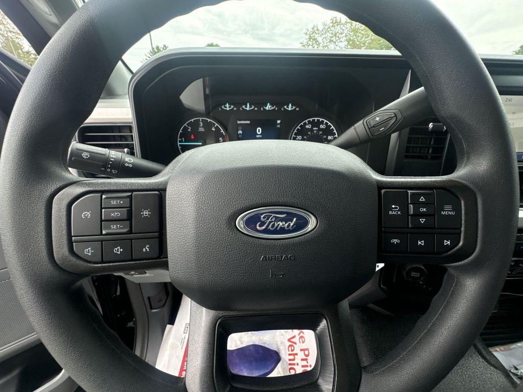 new 2025 Ford F-450 car, priced at $88,242