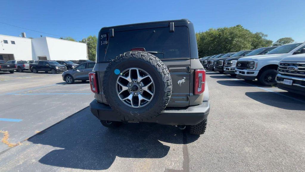 new 2025 Ford Bronco car, priced at $58,539