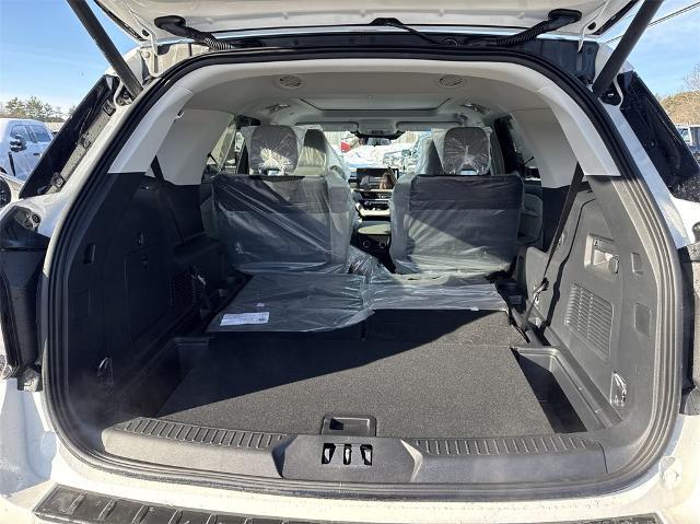 new 2025 Ford Explorer car, priced at $45,584