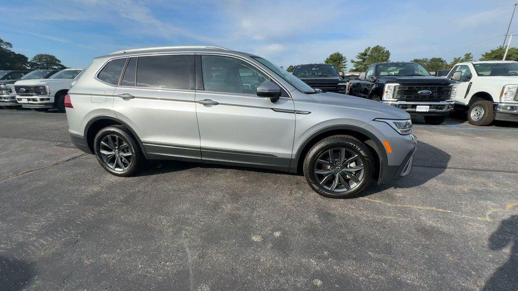 used 2024 Volkswagen Tiguan car, priced at $28,985