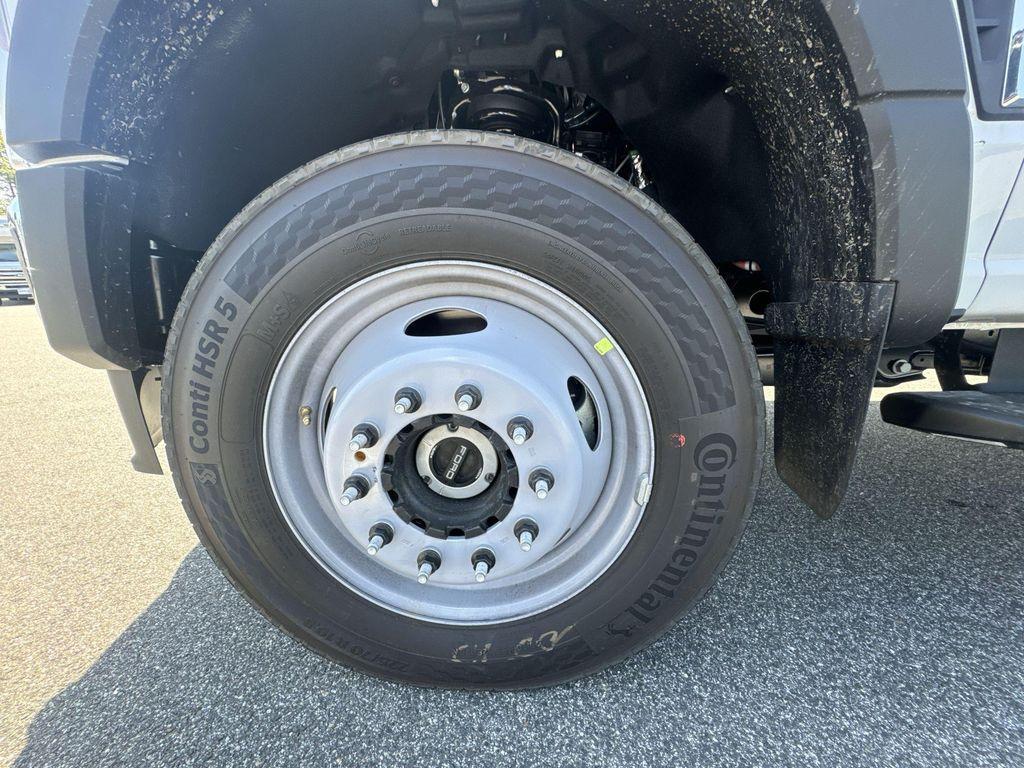 new 2025 Ford F-450 car, priced at $87,225