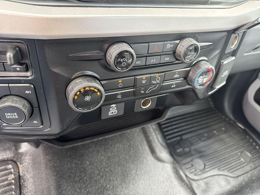 new 2025 Ford F-250 car, priced at $50,142
