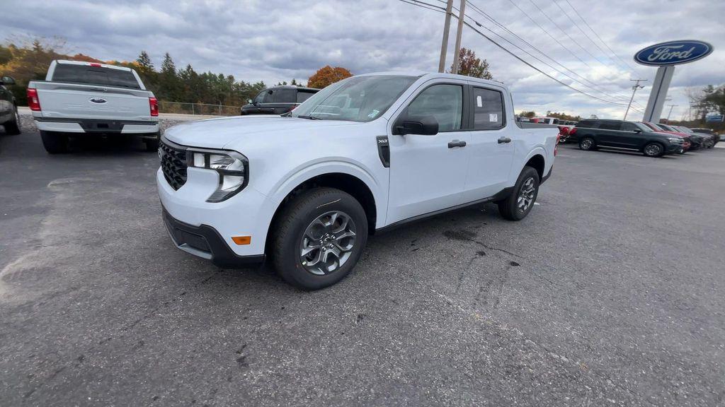 new 2025 Ford Maverick car, priced at $32,151