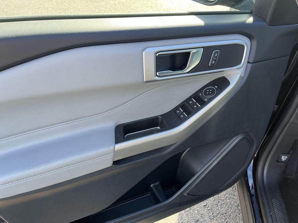 used 2022 Ford Explorer car, priced at $34,985