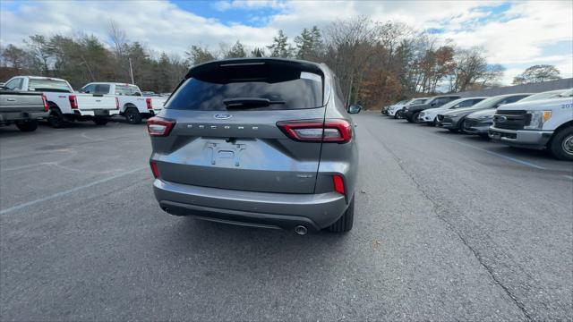 new 2025 Ford Escape car, priced at $38,801