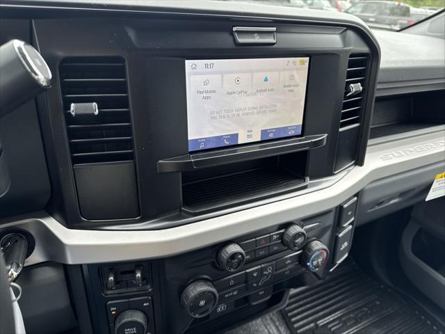 new 2025 Ford F-250 car, priced at $54,605