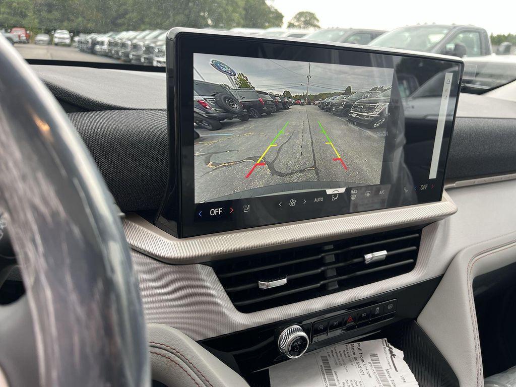 new 2025 Ford Explorer car, priced at $47,873