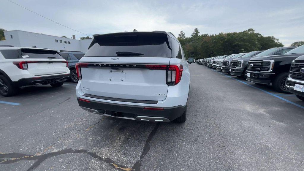 new 2025 Ford Explorer car, priced at $47,873
