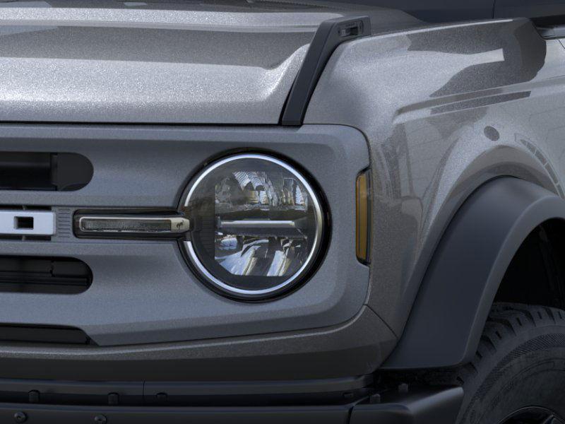 new 2025 Ford Bronco car, priced at $50,660