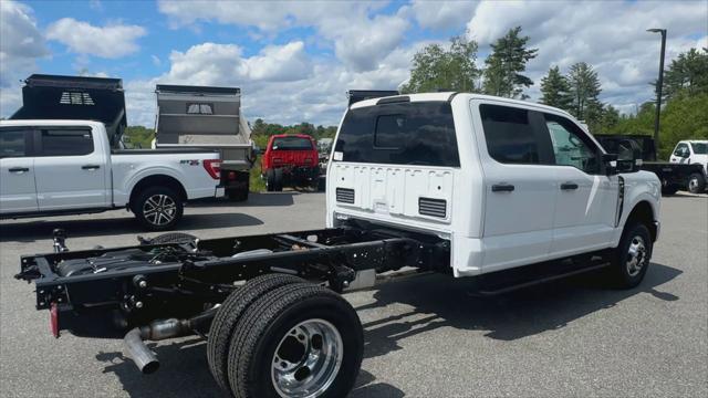 new 2025 Ford F-350 car, priced at $64,010