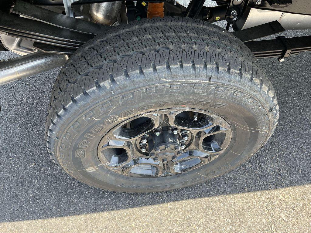 new 2025 Ford F-350 car, priced at $53,407