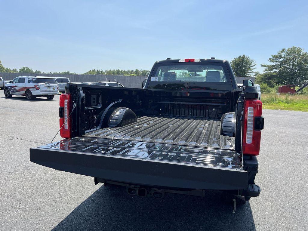 new 2025 Ford F-350 car, priced at $53,407