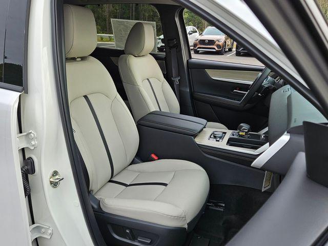 new 2025 Mazda CX-70 car, priced at $46,732