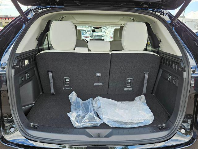 new 2025 Mazda CX-90 PHEV car, priced at $59,577