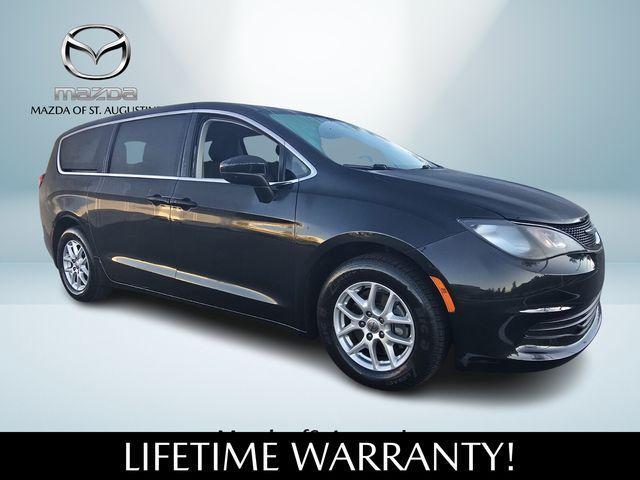 used 2017 Chrysler Pacifica car, priced at $11,506