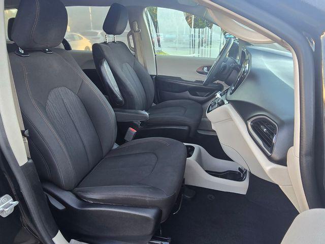 used 2017 Chrysler Pacifica car, priced at $11,506