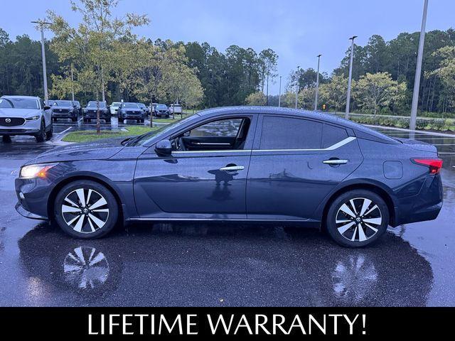 used 2022 Nissan Altima car, priced at $19,977