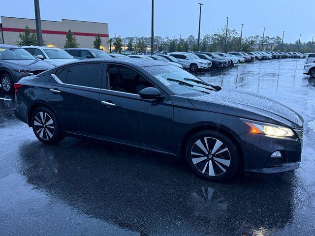 used 2022 Nissan Altima car, priced at $19,977