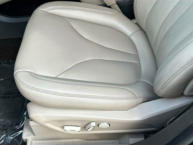 used 2021 Lincoln Nautilus car, priced at $21,477