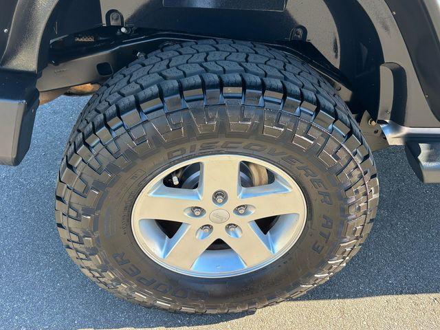 used 2014 Jeep Wrangler Unlimited car, priced at $16,000