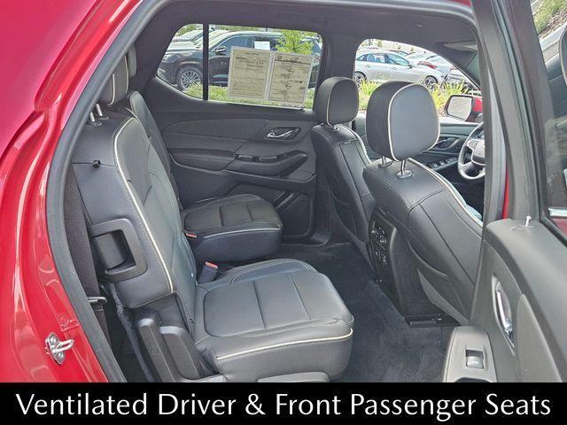 used 2023 Chevrolet Traverse car, priced at $37,000