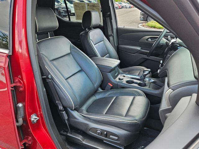used 2023 Chevrolet Traverse car, priced at $37,000