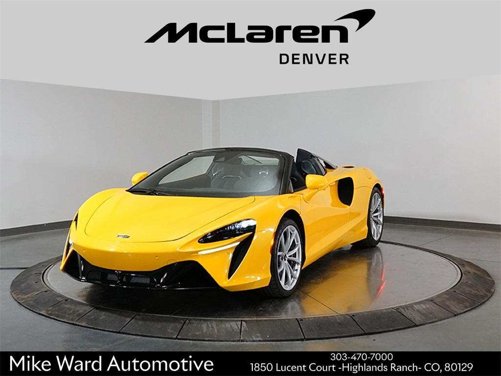 new 2025 McLaren Artura car