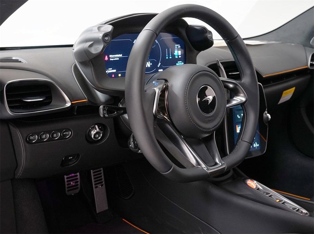 new 2025 McLaren Artura car, priced at $286,758