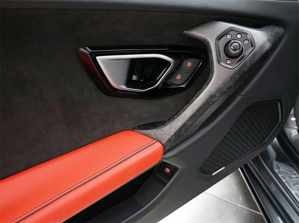 used 2022 Lamborghini Huracan EVO car, priced at $269,991