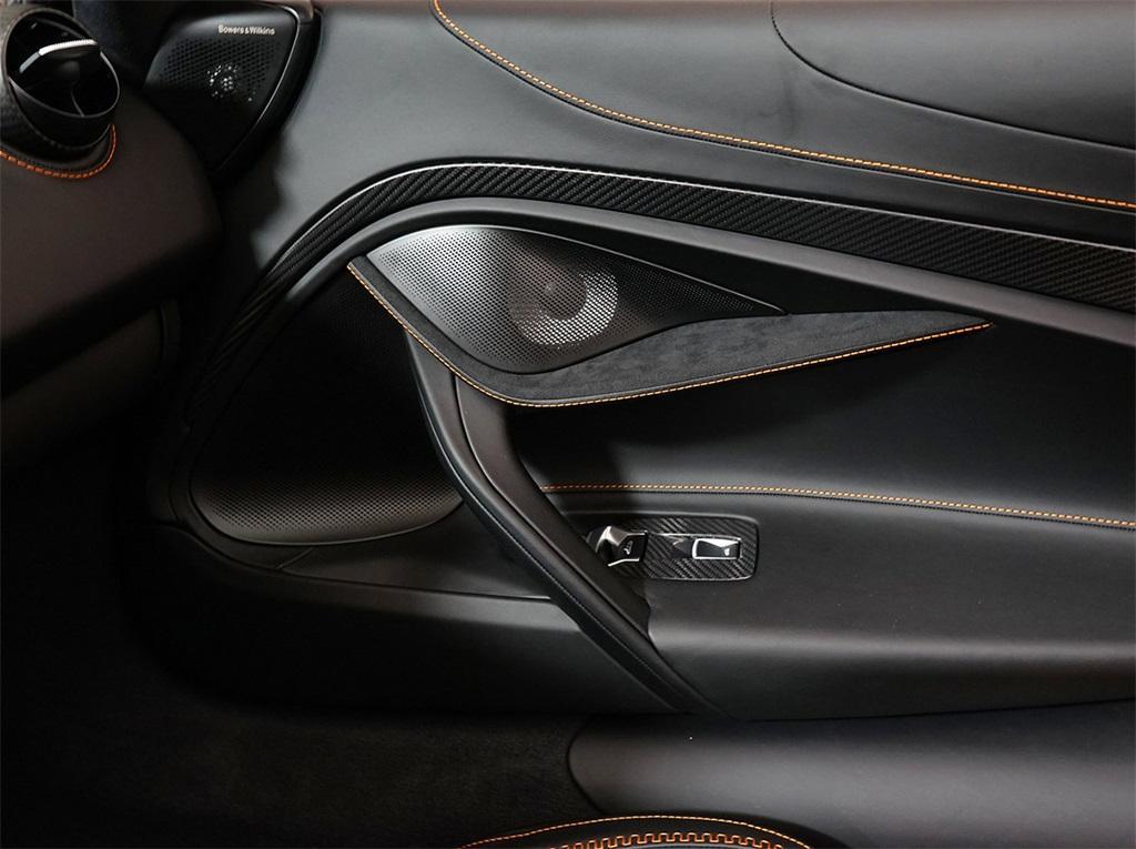 new 2026 McLaren 750S car, priced at $450,200