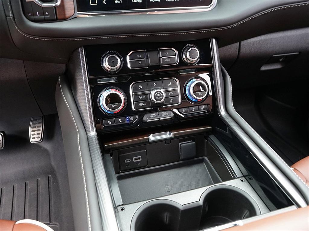 used 2023 GMC Yukon XL car, priced at $79,991