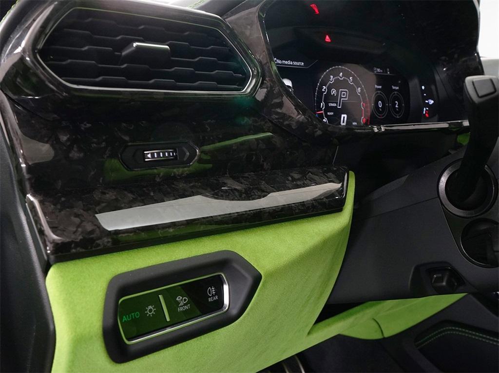 used 2022 Lamborghini Urus car, priced at $214,991