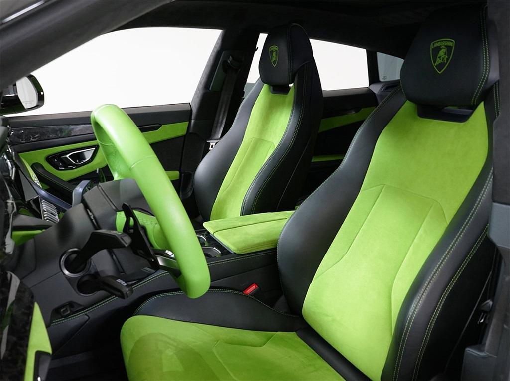 used 2022 Lamborghini Urus car, priced at $214,991