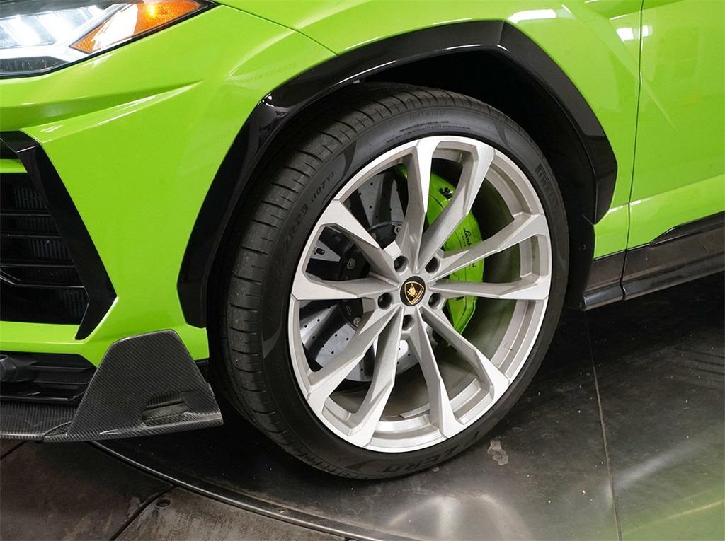 used 2022 Lamborghini Urus car, priced at $214,991