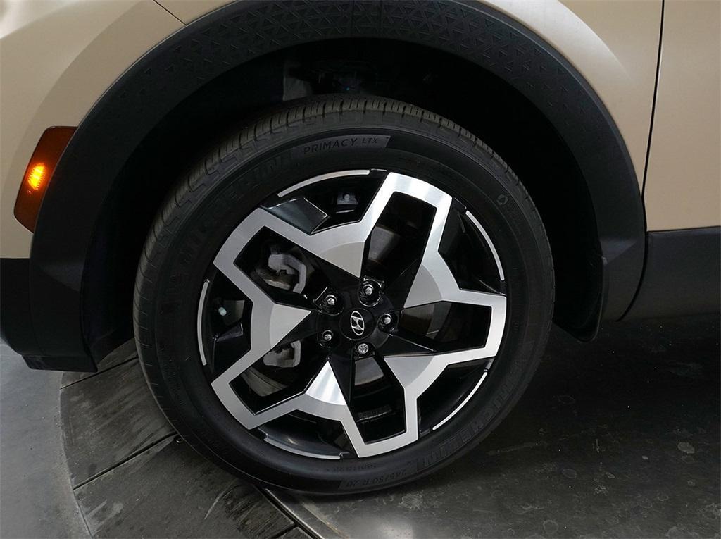 used 2023 Hyundai SANTA CRUZ car, priced at $30,991