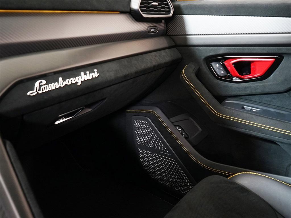 used 2023 Lamborghini Urus car, priced at $284,990