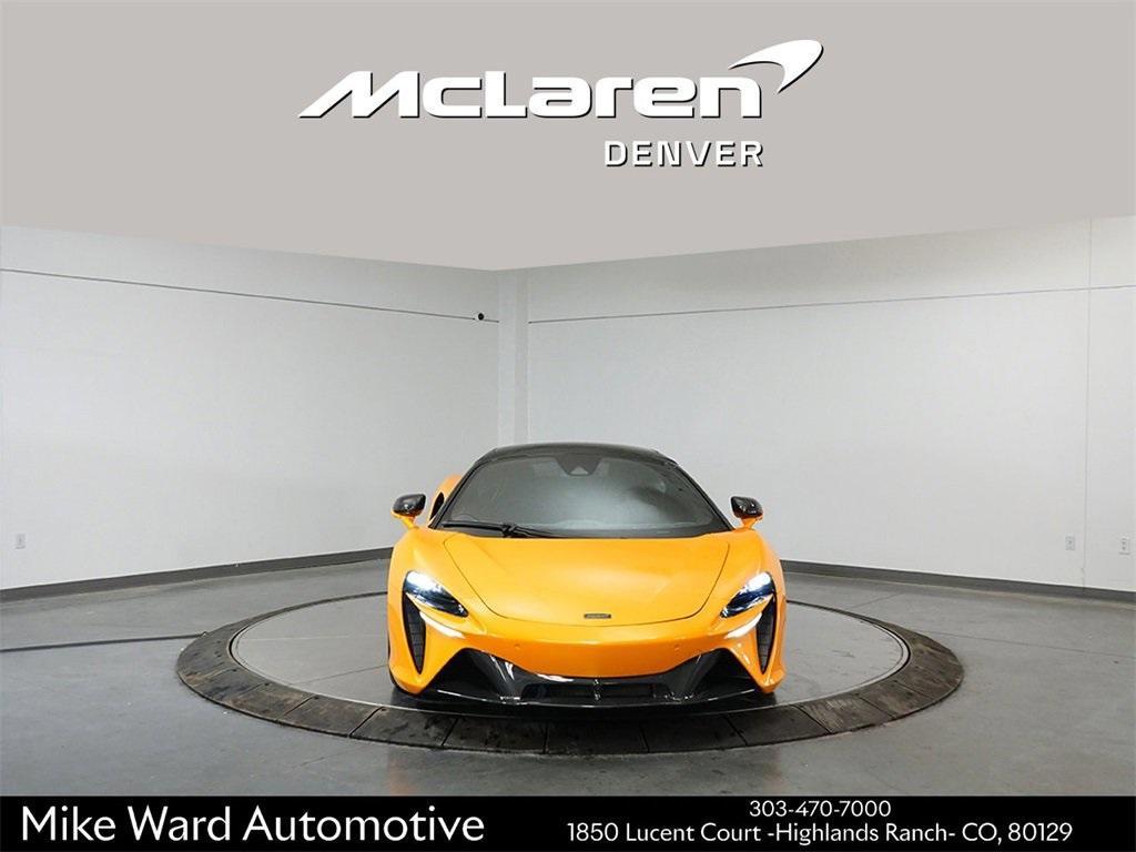 new 2025 McLaren Artura car, priced at $386,828